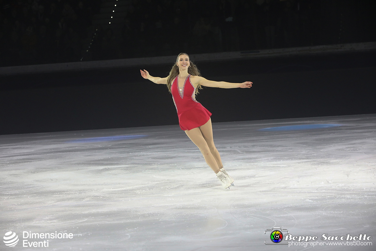 VBS_2201 - Monet on ice.jpg